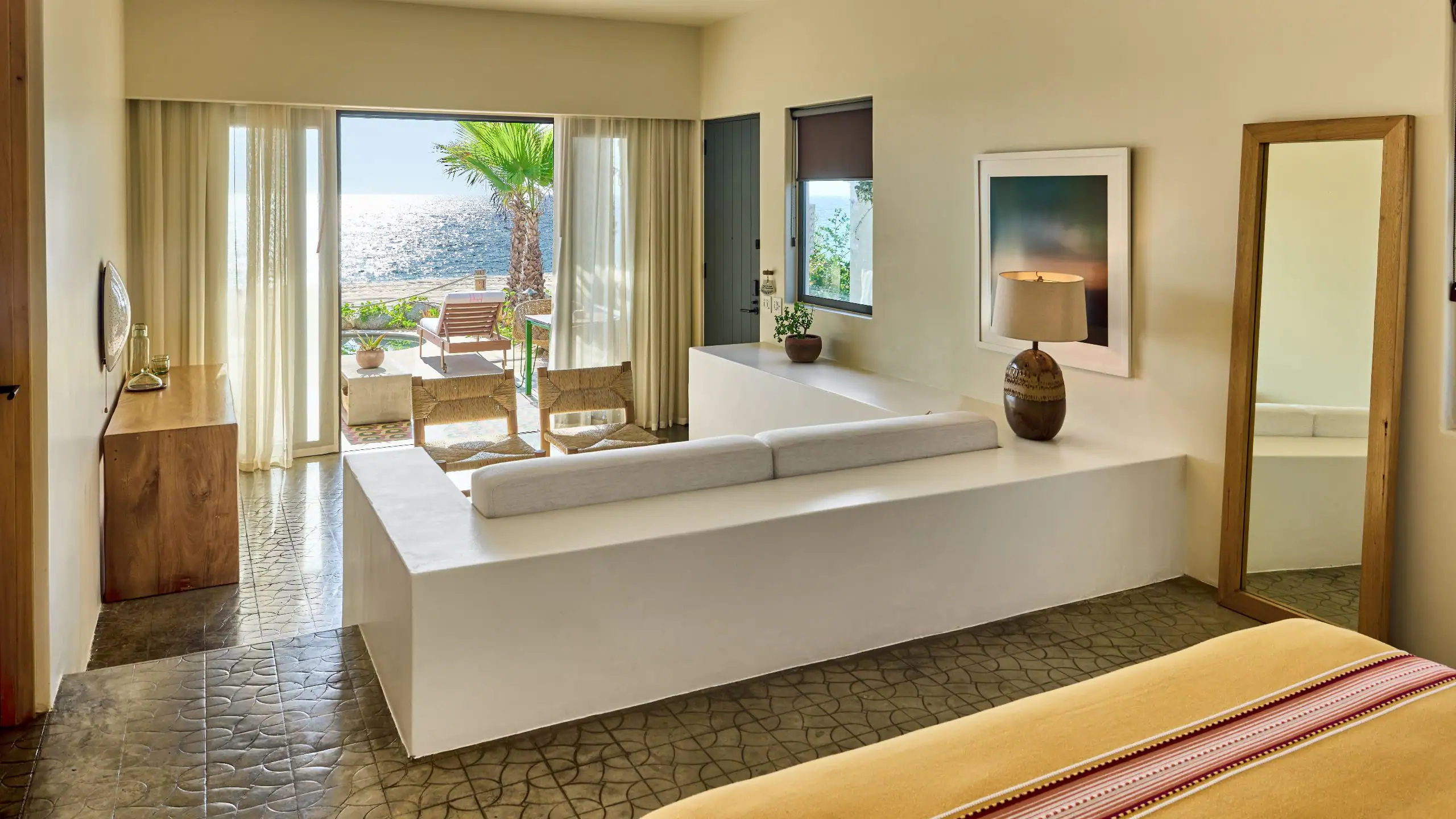 Ocean King Studio Plunge Pool