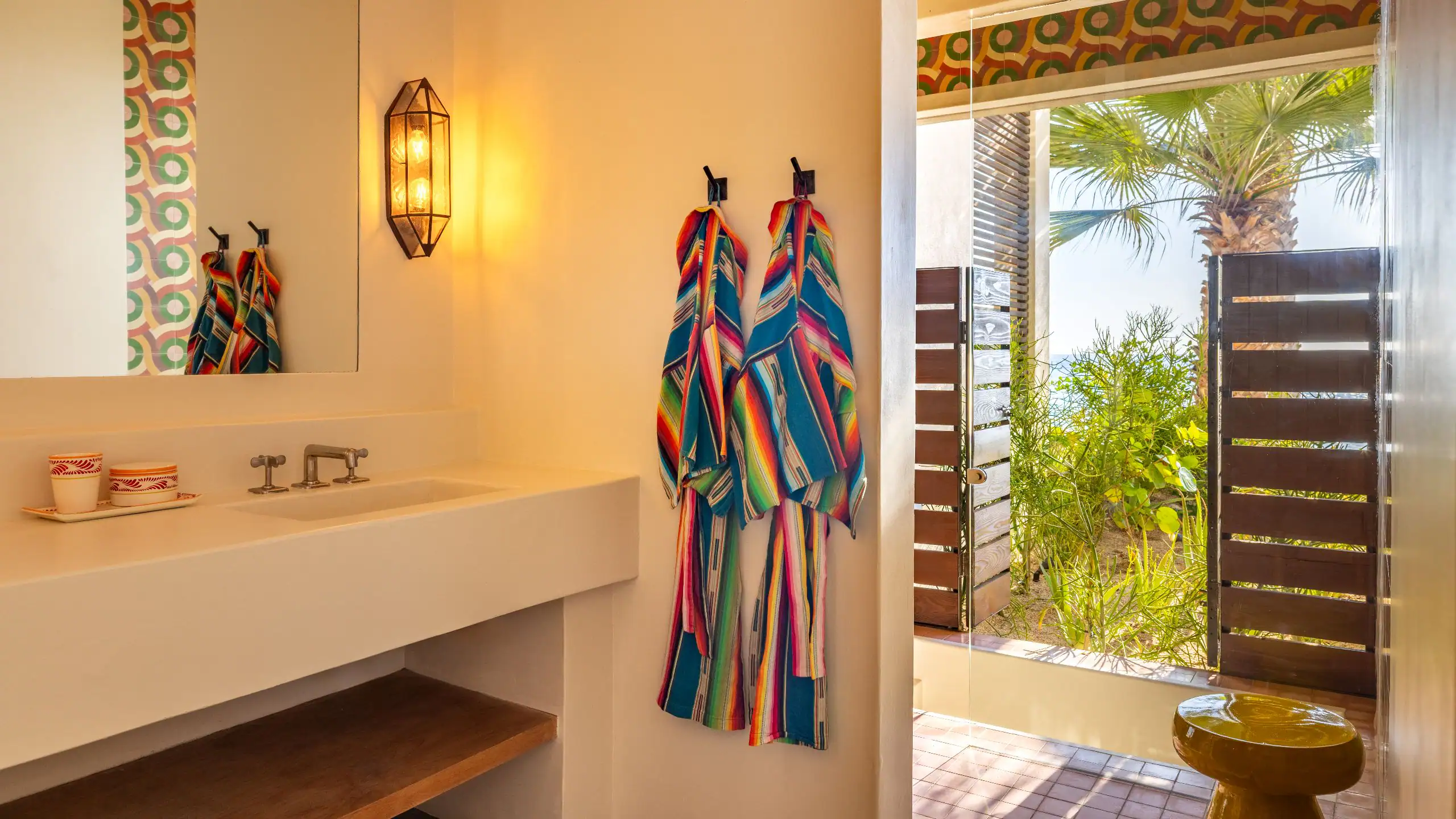 Ocean King Studio Plunge Pool